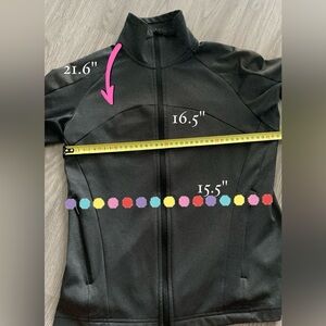 Arc'Teryx Women’s Performance Jacket warm and durable  size small